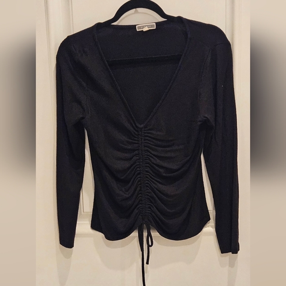 Pleione Tops - NWOT PLEIONE‎ Women's Medium Black Long Sleeve Ruched top with front tie Bodycon
